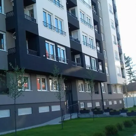 Daire Lux Sanja 3 *