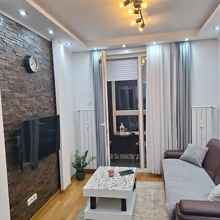 Daire Lux Sanja 3 Subotica