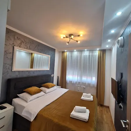 Lux Sanja 3 Subotica